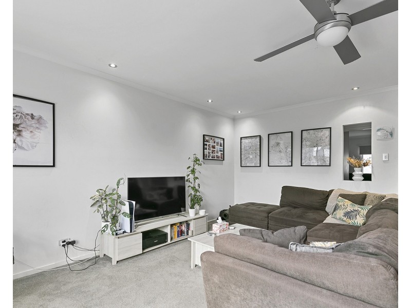 202/18 Richmond Road, Morningside QLD 4170