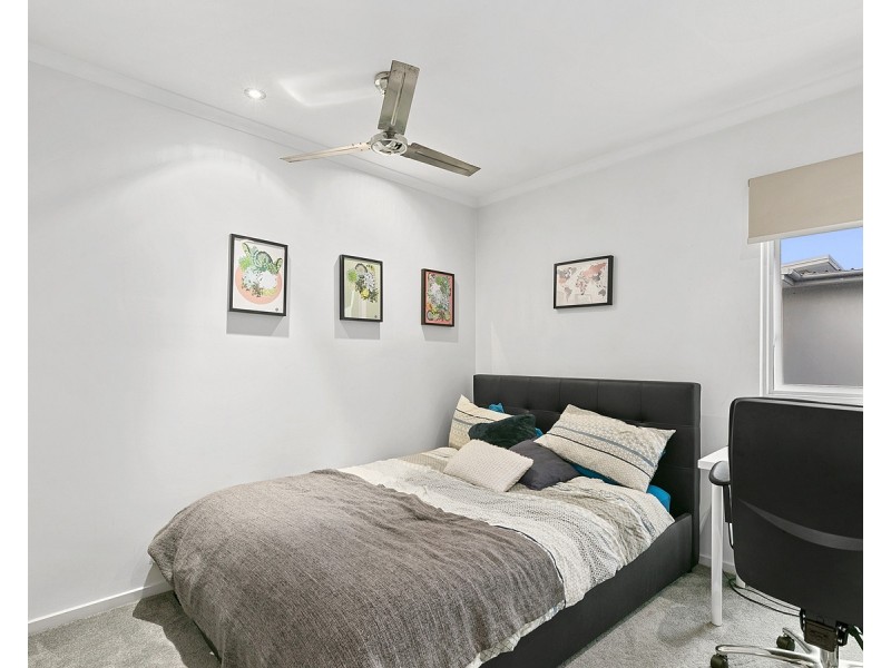 202/18 Richmond Road, Morningside QLD 4170