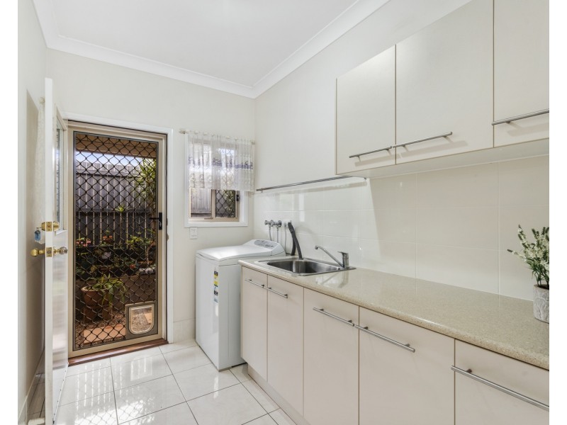 18 Pentecost Place, Redland Bay QLD 4165