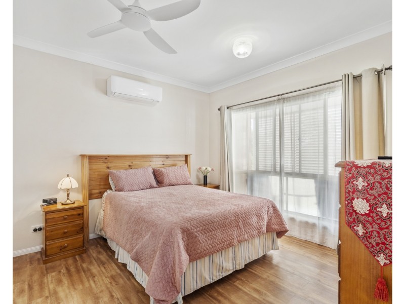 18 Pentecost Place, Redland Bay QLD 4165