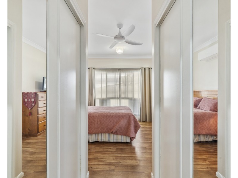 18 Pentecost Place, Redland Bay QLD 4165