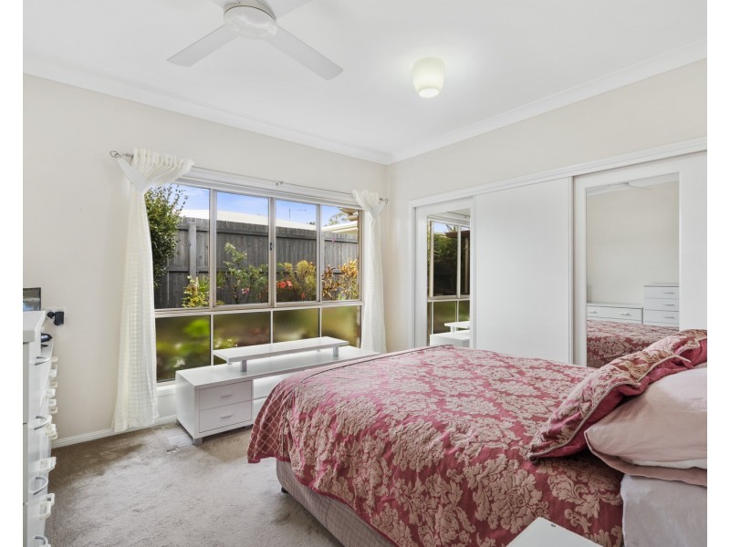 18 Pentecost Place, Redland Bay QLD 4165