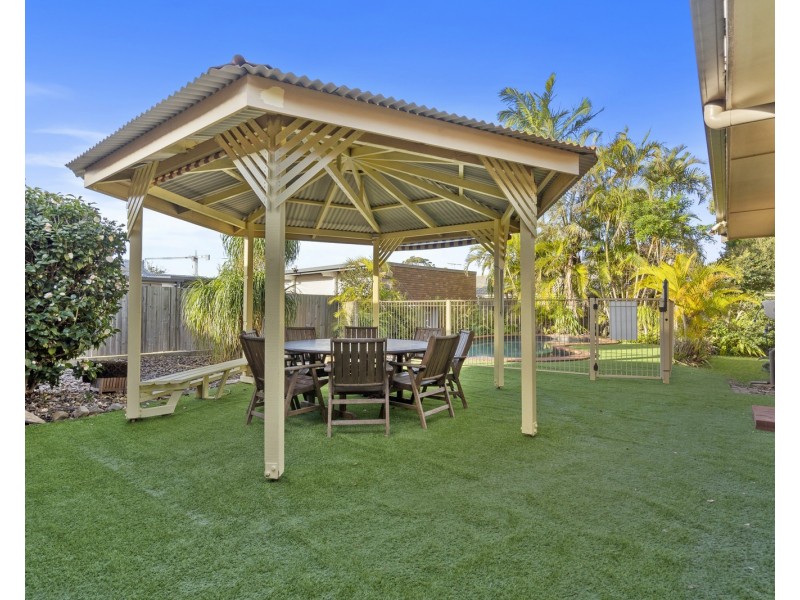 3 Lexlen Court, Cleveland QLD 4163