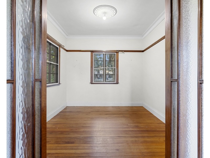 4 Duncan Street, Macleay Island QLD 4184