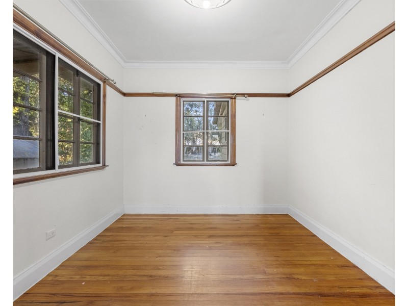 4 Duncan Street, Macleay Island QLD 4184