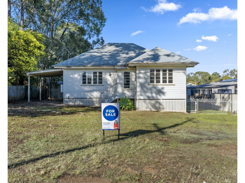 4 Duncan Street, Macleay Island QLD 4184