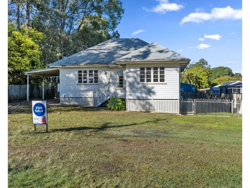 4 Duncan Street, Macleay Island QLD 4184