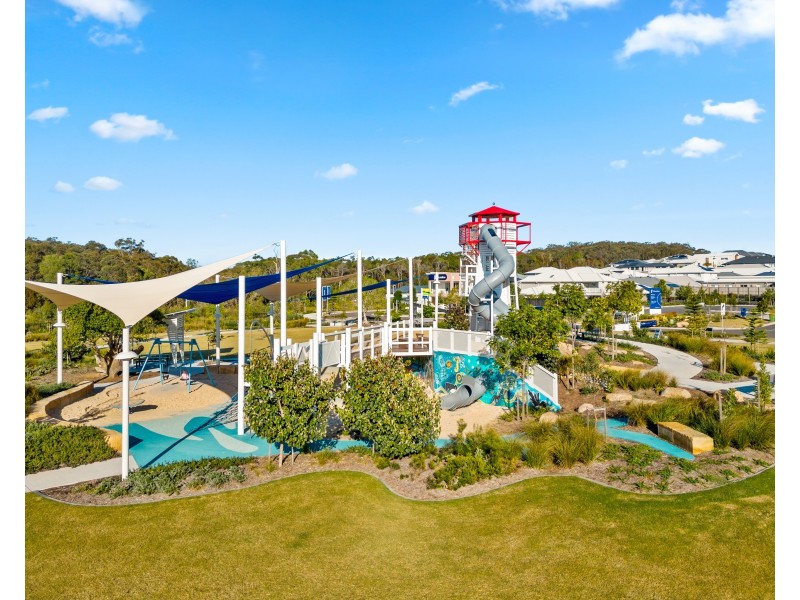 329 Backhousia Court, Redland Bay QLD 4165