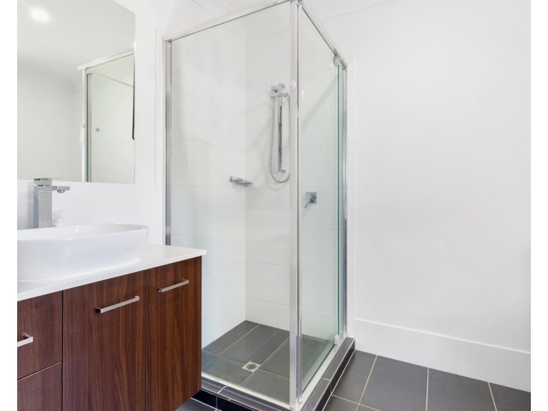 139B Main Street, Redland Bay QLD 4165