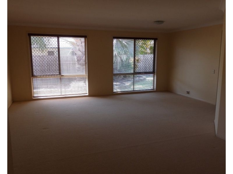 4 Holborn Court, Alexandra Hills QLD 4161