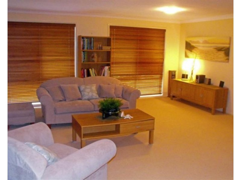 4 Holborn Court, Alexandra Hills QLD 4161