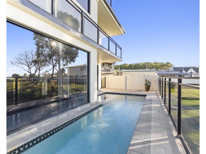 11 Mala Crescent, Birkdale QLD 4159