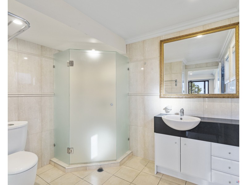 11 Mala Crescent, Birkdale QLD 4159