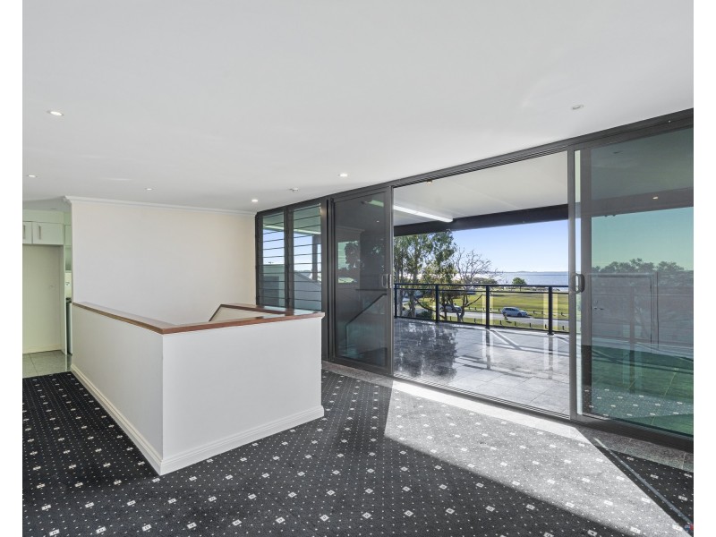 11 Mala Crescent, Birkdale QLD 4159