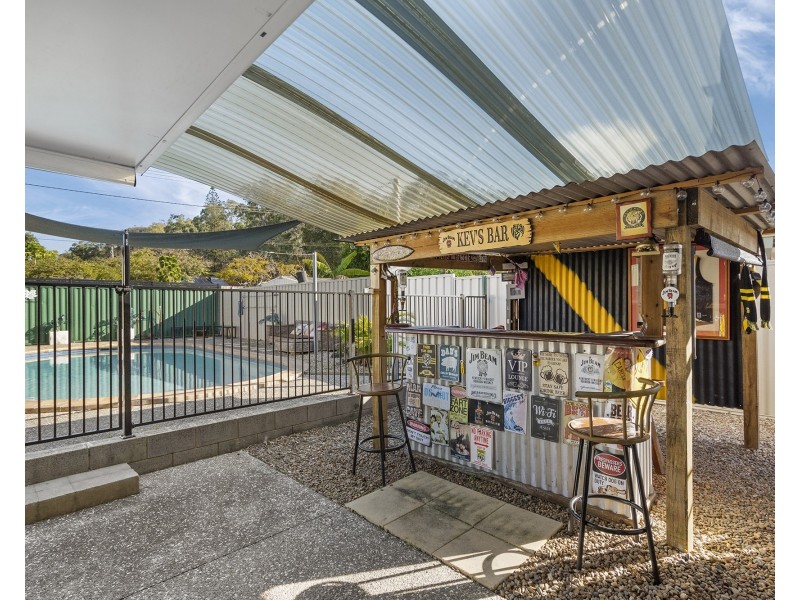 6 Tulloch Drive, Wellington Point QLD 4160