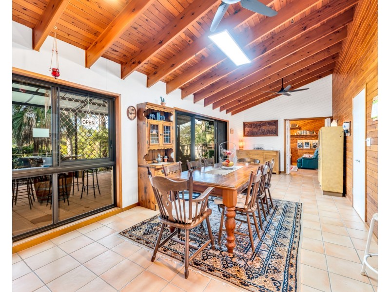 6 Dunoon Street, Tanah Merah QLD 4128