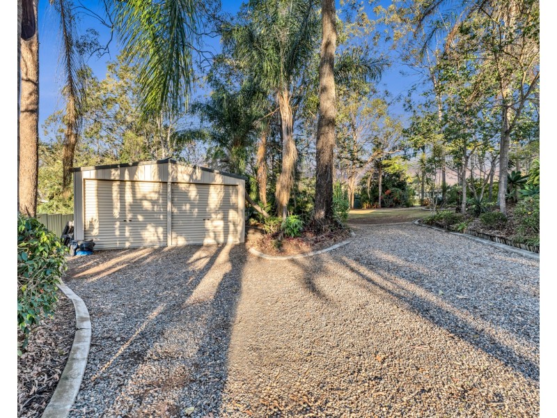 6 Dunoon Street, Tanah Merah QLD 4128