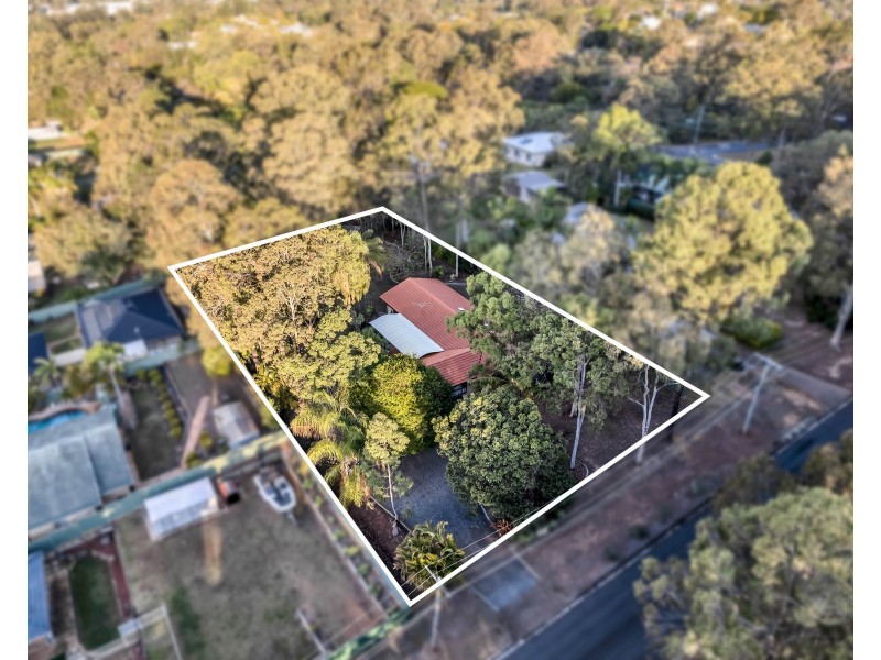 6 Dunoon Street, Tanah Merah QLD 4128