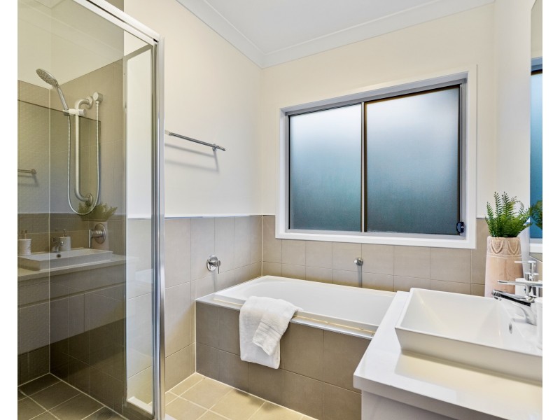 53 George Thorn Drive, Thornlands QLD 4164