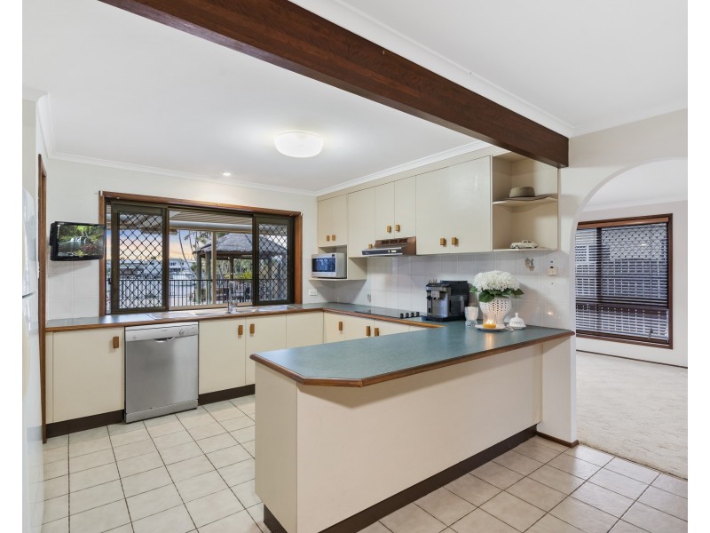 30 Compass Court, Cleveland QLD 4163