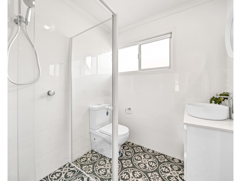 86 Benfer Road, Victoria Point QLD 4165