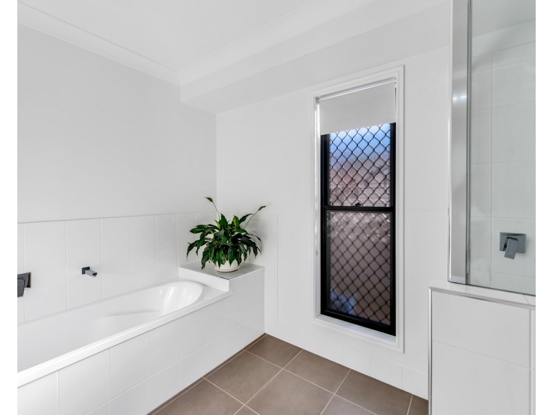 9 Brut Street, Mount Cotton QLD 4165