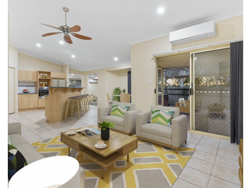 4 Panorama Court, Redland Bay QLD 4165