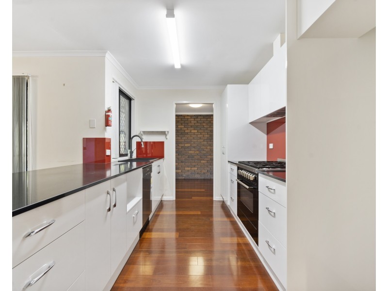 6 Allendale Place, Alexandra Hills QLD 4161