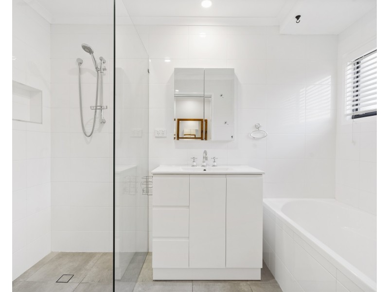 6 Allendale Place, Alexandra Hills QLD 4161