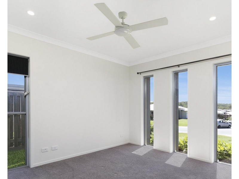 52 Golden Wattle Avenue, Mount Cotton QLD 4165