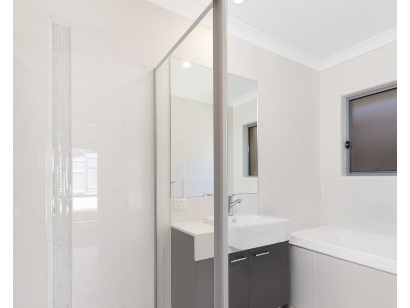 52 Golden Wattle Avenue, Mount Cotton QLD 4165