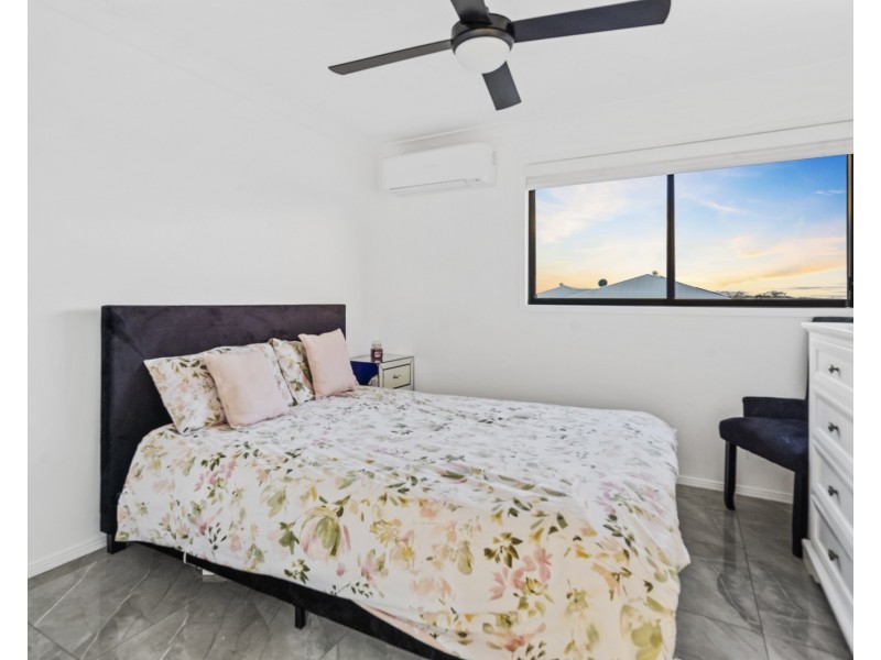 44 Hayman Street, Redland Bay QLD 4165