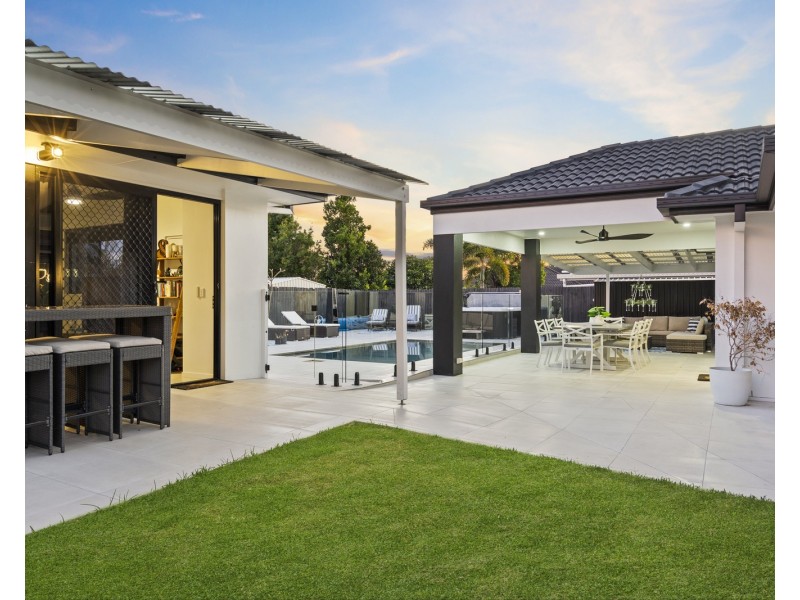 44 Hayman Street, Redland Bay QLD 4165