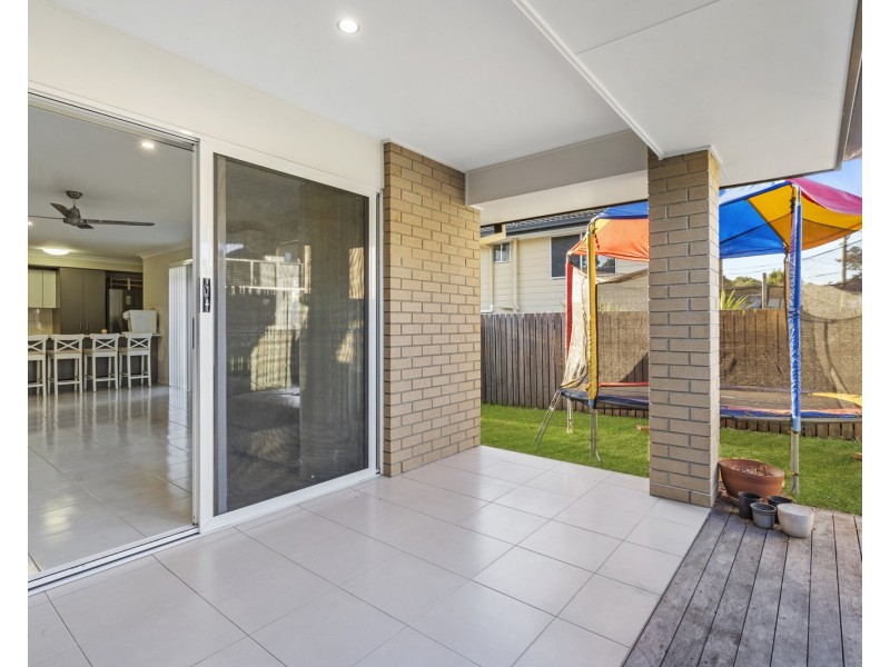 2/13 Hampshire Crescent, Alexandra Hills QLD 4161