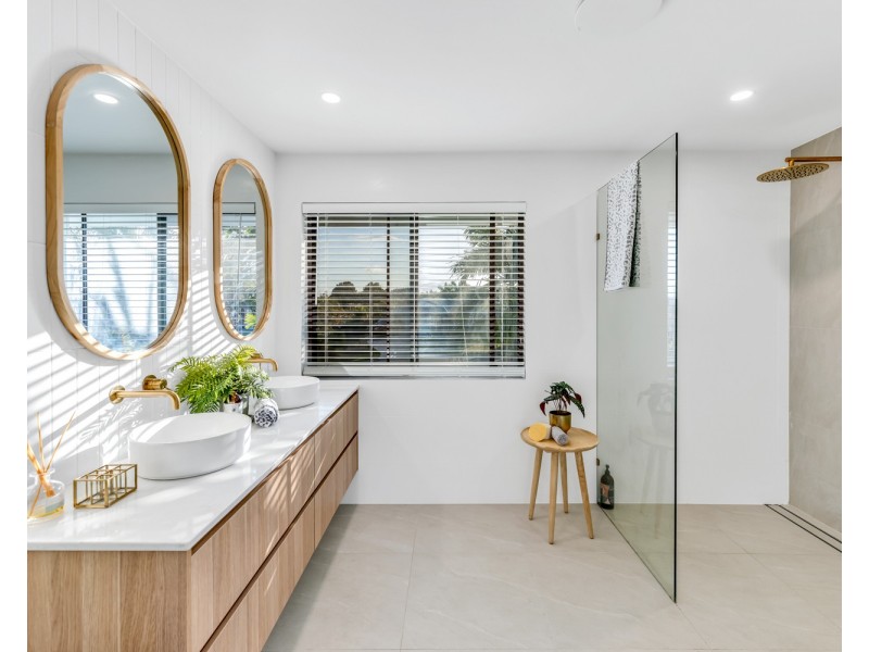 5 Trevally Court, Thornlands QLD 4164