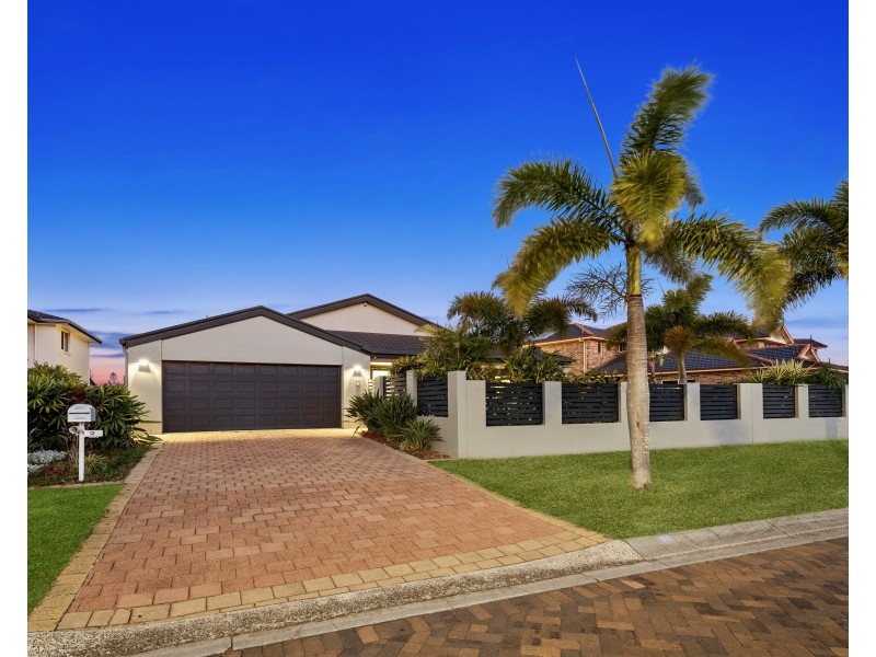 12 Plymouth Court, Raby Bay QLD 4163