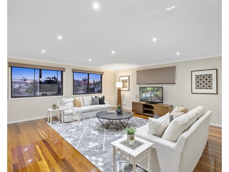 12 Plymouth Court, Raby Bay QLD 4163