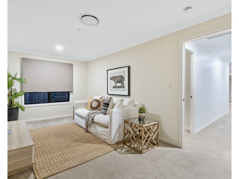 12 Plymouth Court, Raby Bay QLD 4163