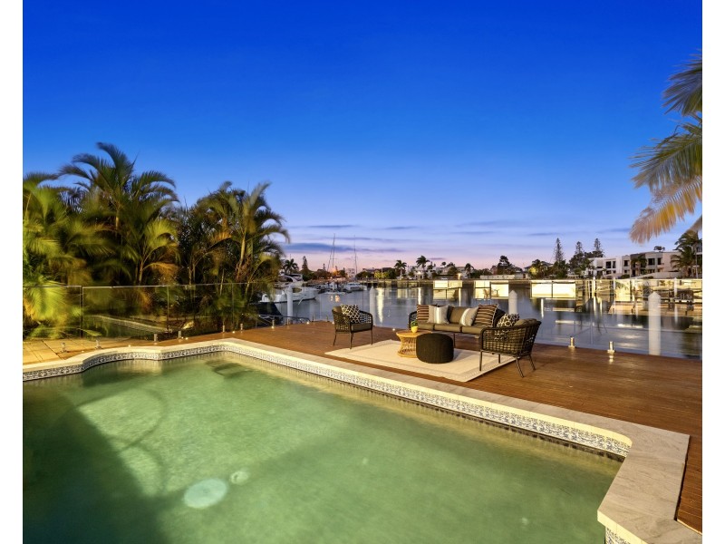 12 Plymouth Court, Raby Bay QLD 4163