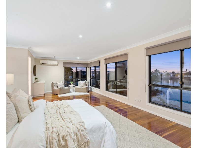 12 Plymouth Court, Raby Bay QLD 4163