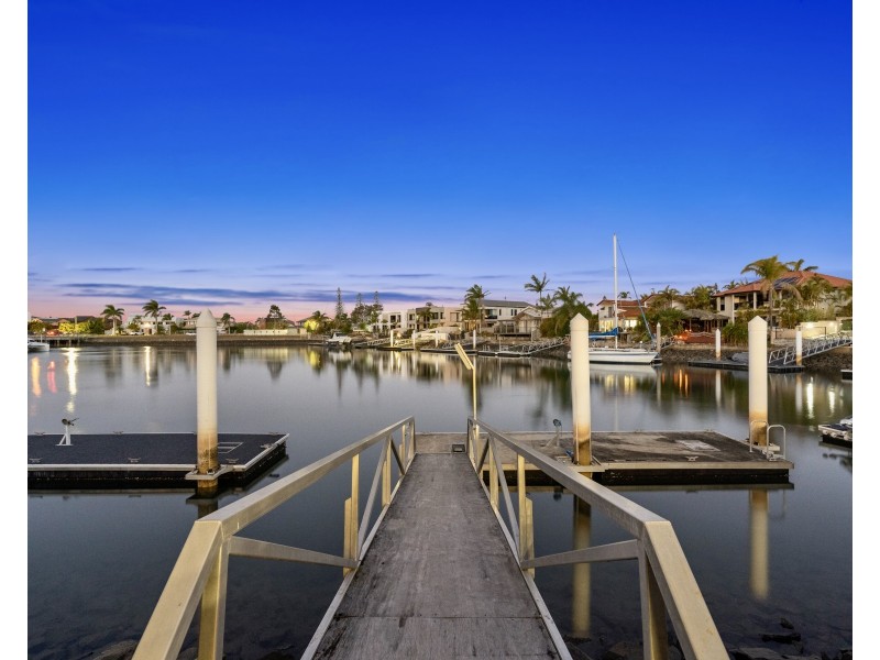 12 Plymouth Court, Raby Bay QLD 4163