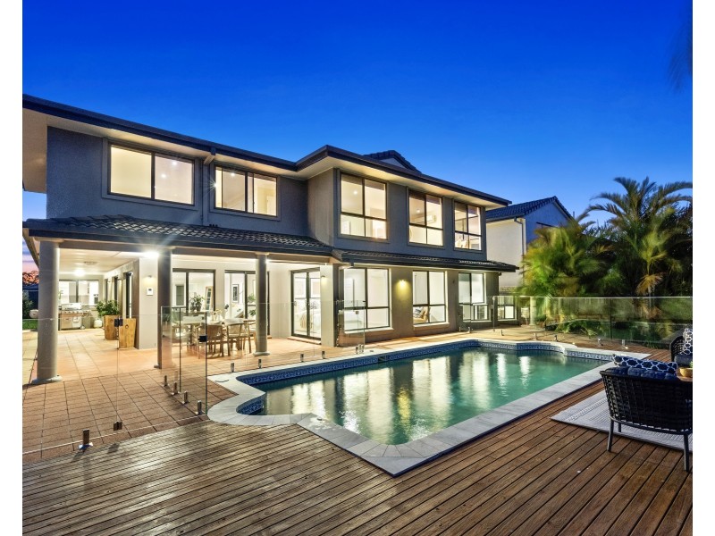 12 Plymouth Court, Raby Bay QLD 4163