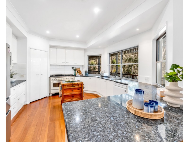 696 West Mount Cotton Road, Sheldon QLD 4157