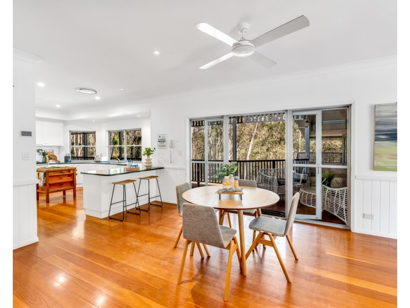 696 West Mount Cotton Road, Sheldon QLD 4157