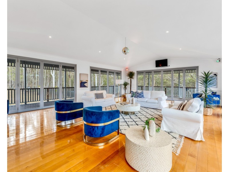 696 West Mount Cotton Road, Sheldon QLD 4157