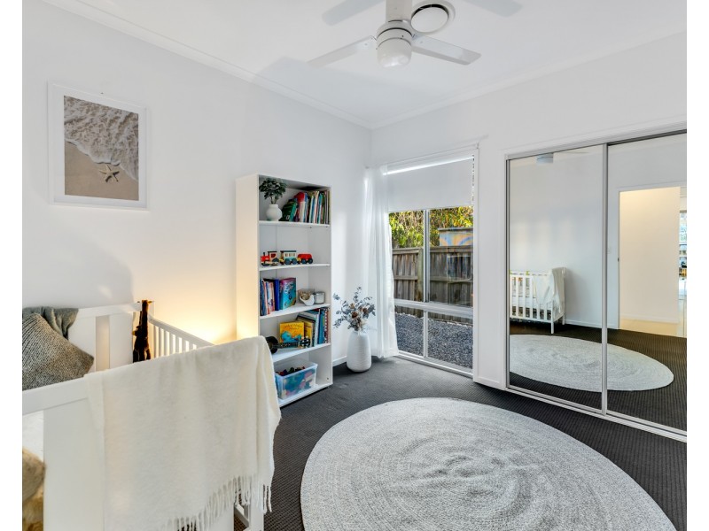 6 Cordia Close, Redland Bay QLD 4165