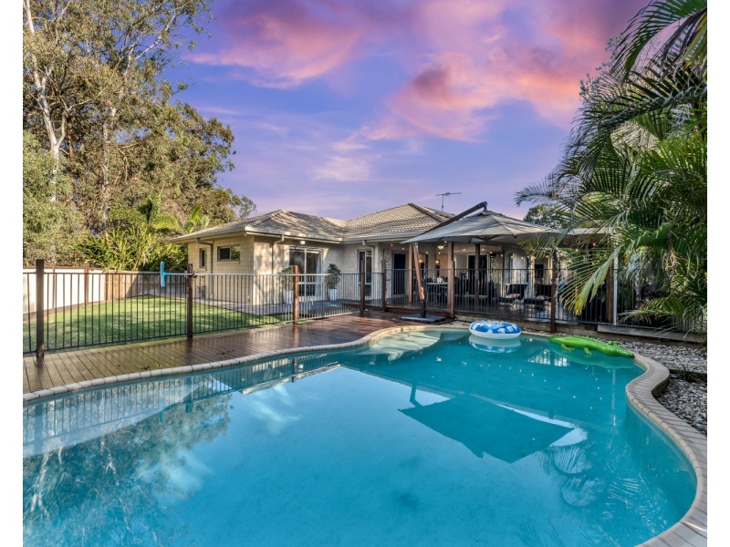 6 Cordia Close, Redland Bay QLD 4165