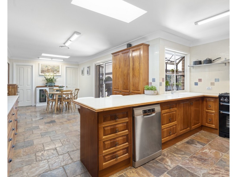 13 Satinash Court, Capalaba QLD 4157