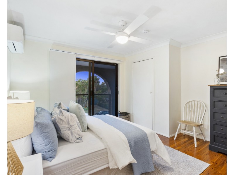 1 Topaz Street, Alexandra Hills QLD 4161