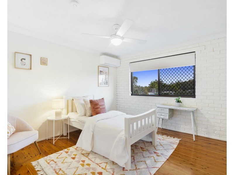 1 Topaz Street, Alexandra Hills QLD 4161